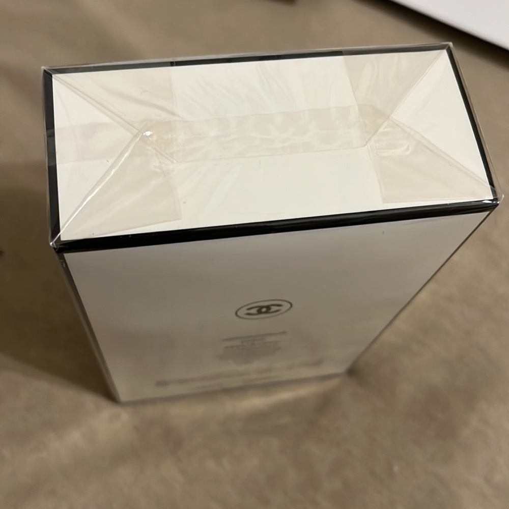 ChaneI No5 NEW L’eau Paris. Made in France - Picture 6 of 7